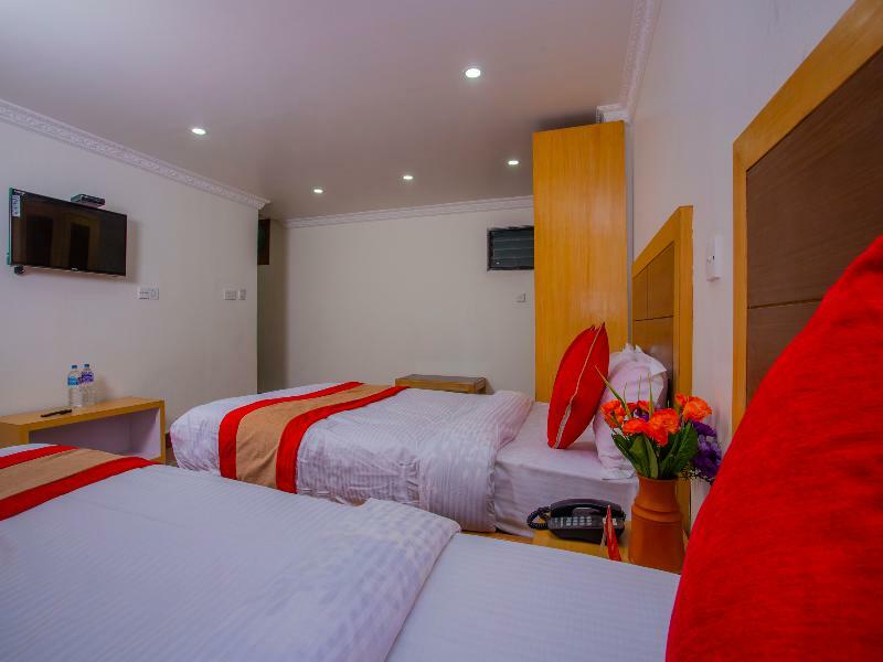 Oyo 318 Hotel Pancha Buddha Kathmandu Exterior foto